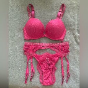 Victoria’s Secret Very Sexy Pink Sparkle Heart Bra Panty and Garter Set